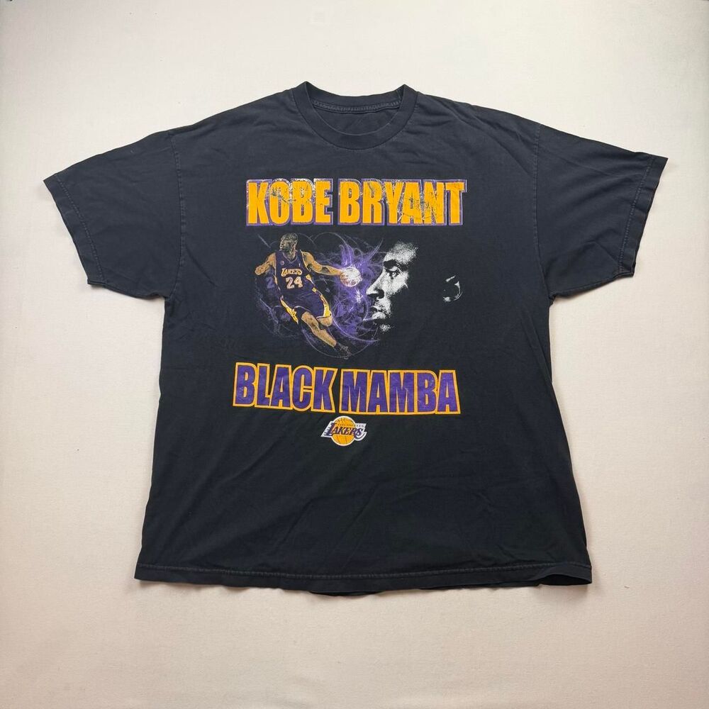 Vintage Kobe Bryant Black Mamba Tshirt Los Angeles Lakers NBA Basketball Tee XL
